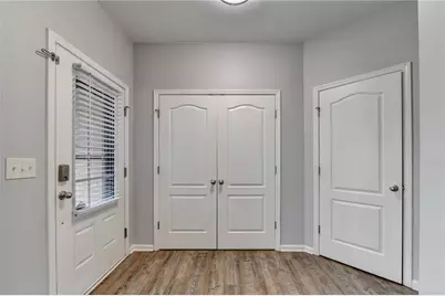 515 Creekshire Circle, Canton, GA 30115 - Photo 4