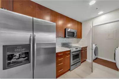 3324 Peachtree Road NE #1401, Atlanta, GA 30326 - Photo 4