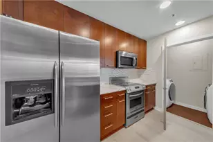 3324 Peachtree Rd NE, Atlanta, GA 30326 - Photo 4