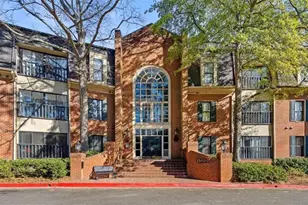 23212 Plantation Dr, Atlanta, GA 30324 - Photo 2