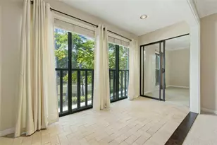 23212 Plantation Dr, Atlanta, GA 30324 - Photo 1