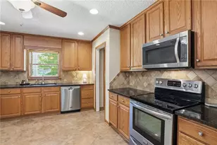 3214 Flint Lock Way NW, Marietta, GA 30064 - Photo 10