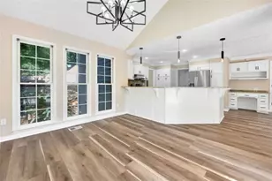 1412 Crooked Tree Cir, Stone Mountain, GA 30088 - Photo 14