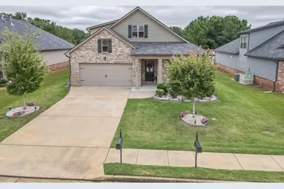531 Carleton Place, Locust Grove, GA 30248 - Photo 1