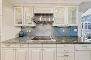 3435 Kingsboro Rd NE, Atlanta, GA 30326 - Photo 22
