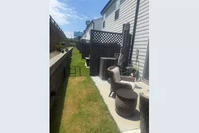 5542 Plain Field Lane, Lilburn, GA 30047 - Photo 38