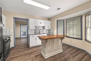 1500 Oklahoma Dr, Buford, GA 30519 - Photo 10