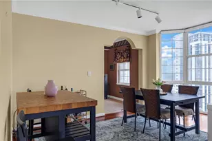 3435 Kingsboro Rd NE, Atlanta, GA 30326 - Photo 12