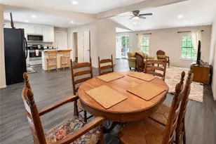 6555 Akins Way, Cumming, GA 30041 - Photo 8