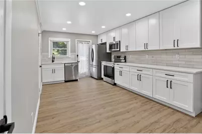3510 Roswell Road NW #TWO-E, Atlanta, GA 30305 - Photo 4