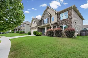 1125 Acorn Oak Dr, Lawrenceville, GA 30045 - Photo 2