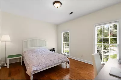 345 W Berwicke Common NE, Atlanta, GA 30342 - Photo 22