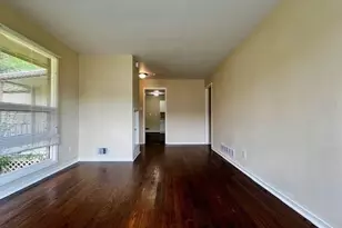 1597 Gilston Ct, Decatur, GA 30032 - Photo 4