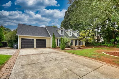 123 The Esplanade Way, Loganville, GA 30052 - Photo 2