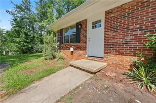9223 Westview Dr SW, Covington, GA 30014 - Photo 18
