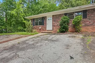 9223 Westview Dr SW, Covington, GA 30014 - Photo 2