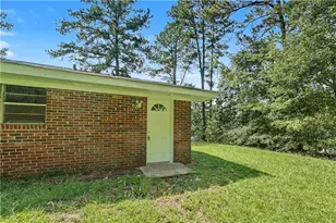 9223 Westview Dr SW, Covington, GA 30014 - Photo 32