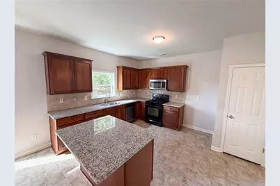 7328 Toccoa Circle, Union City, GA 30291 - Photo 2