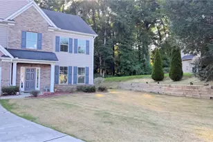 2305 Paces Estates Dr, Lithia Springs, GA 30122 - Photo 2
