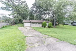 950 Doeskin Dr NW, Conyers, GA 30012 - Photo 2