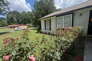 6570 Kimberly Mill Rd, Atlanta, GA 30349 - Photo 2