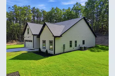 539 E Valley Road NE, Rydal, GA 30171 - Photo 34