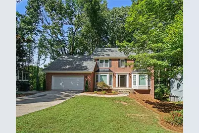 8541 Birch Hollow Drive, Roswell, GA 30076 - Photo 2
