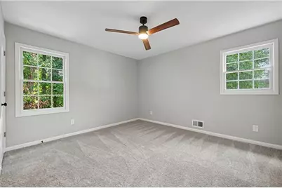 6200 Auburn Drive, Riverdale, GA 30296 - Photo 12