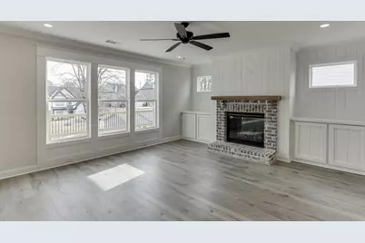 175 Swimming Pool Road, Buford, GA 30518 - Photo 10