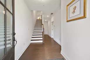 6529 Beacon Dr, Sandy Springs, GA 30328 - Photo 6
