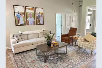 204 Magnolia Street, Senoia, GA 30276 - Photo 2
