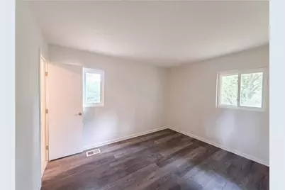6970 Mary Court, Riverdale, GA 30274 - Photo 12