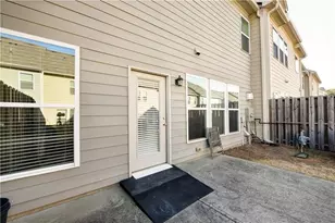 1226 Fischer Trace, Cumming, GA 30041 - Photo 2