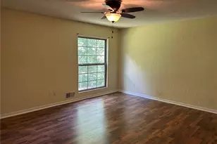 9775 Loblolly Ln, Roswell, GA 30075 - Photo 8