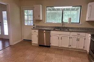 9775 Loblolly Ln, Roswell, GA 30075 - Photo 6