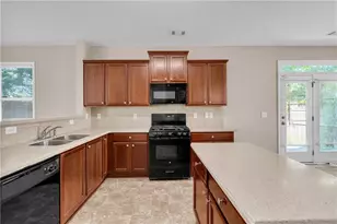7275 Toccoa Cir, South Fulton, GA 30291 - Photo 18