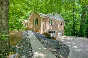 3655 Southlake Cir, Cumming, GA 30041 - Photo 2