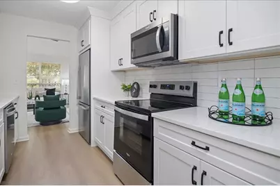 4033 Ravenwood Court, Union City, GA 30291 - Photo 20