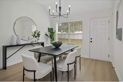 4033 Ravenwood Court, Union City, GA 30291 - Photo 10