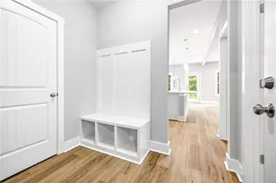 318 Stonington Dr, Mount Airy, GA 30563 - Photo 14
