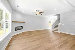 318 Stonington Dr, Mount Airy, GA 30563 - Photo 6