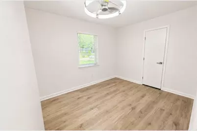 1765 Highpoint Road, Snellville, GA 30078 - Photo 10