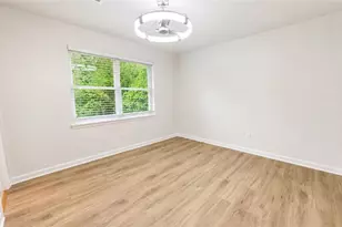1765 Highpoint Rd, Snellville, GA 30078 - Photo 12