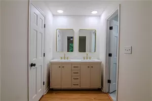 4877 Alpine Dr SW, Lilburn, GA 30047 - Photo 22