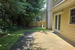 2449 Alston Dr NE, Marietta, GA 30062 - Photo 18