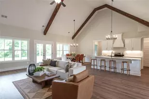 345 Woodfin Way, Social Circle, GA 30025 - Photo 8
