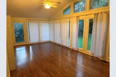 2022 Woodbine Terrace, Atlanta, GA 30329 - Photo 4