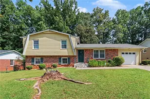 3960 Emerald N Dr, Decatur, GA 30035 - Photo 1