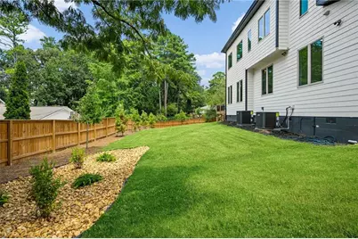 2047 Drew Valley Road NE, Atlanta, GA 30319 - Photo 72