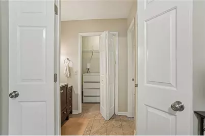 208 Bainbridge Drive, Sandy Springs, GA 30327 - Photo 18